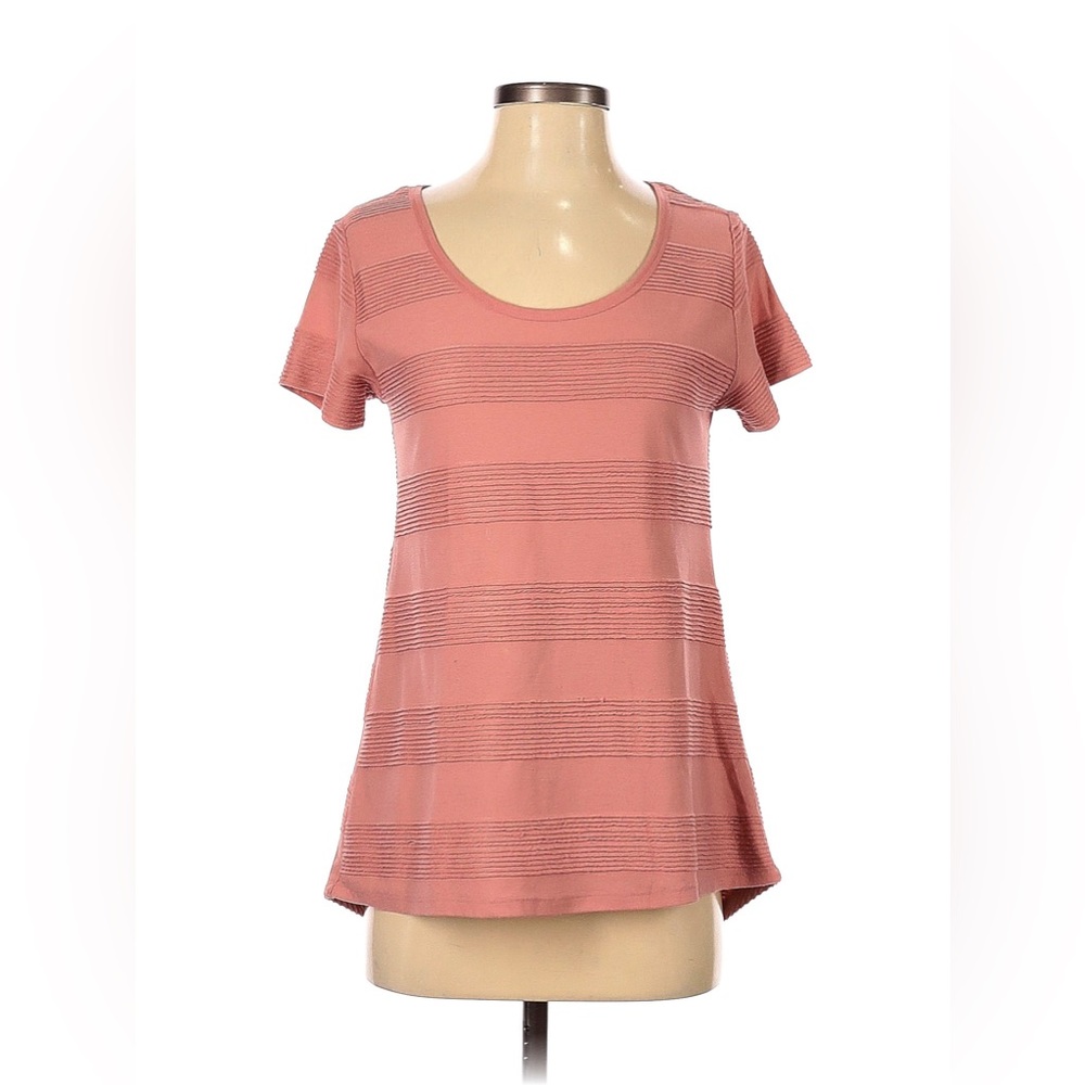 🩰 LuLaRoe Pink Stripped Swoop Neck Tee, size S 🩰
